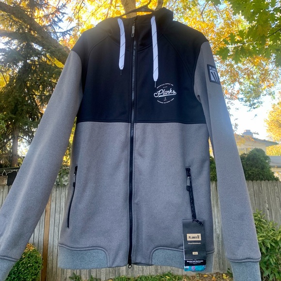 Ski jacket • - Picture 2 of 6